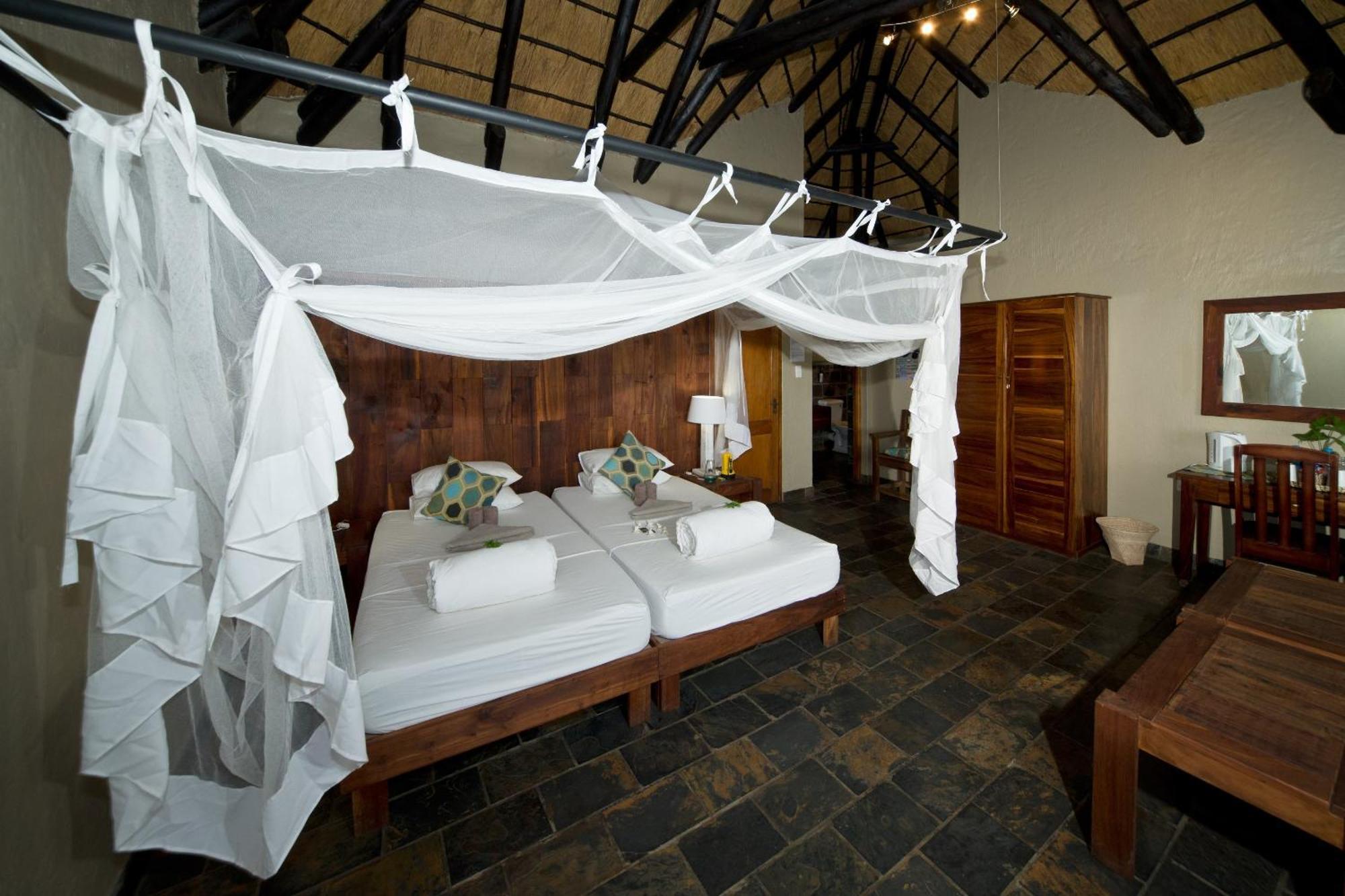 Gondwana Namushasha River Lodge Kongola Ngoại thất bức ảnh