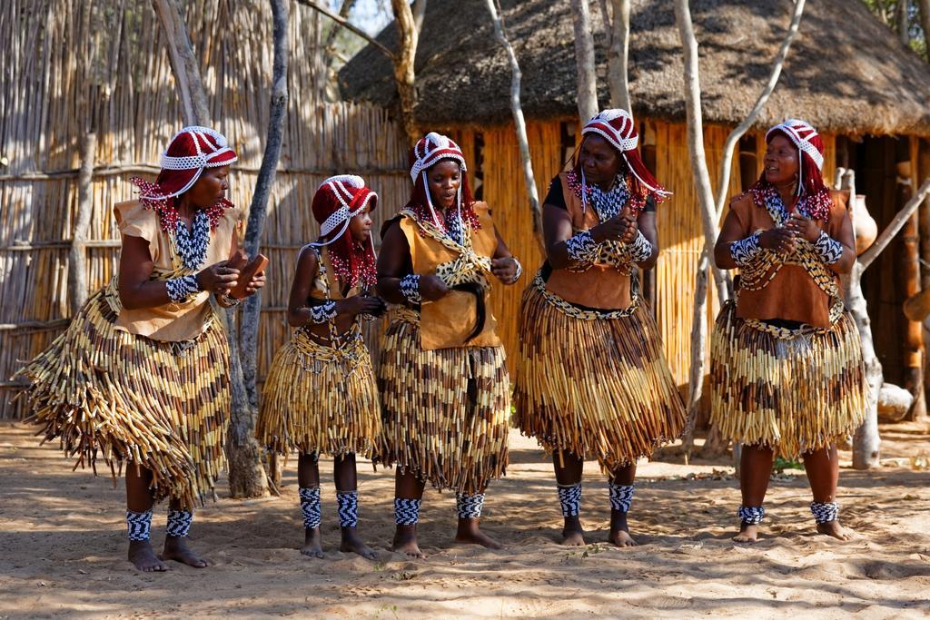 Gondwana Namushasha River Lodge Kongola Ngoại thất bức ảnh