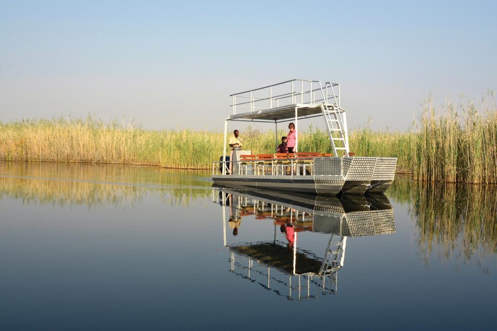 Gondwana Namushasha River Lodge Kongola Ngoại thất bức ảnh